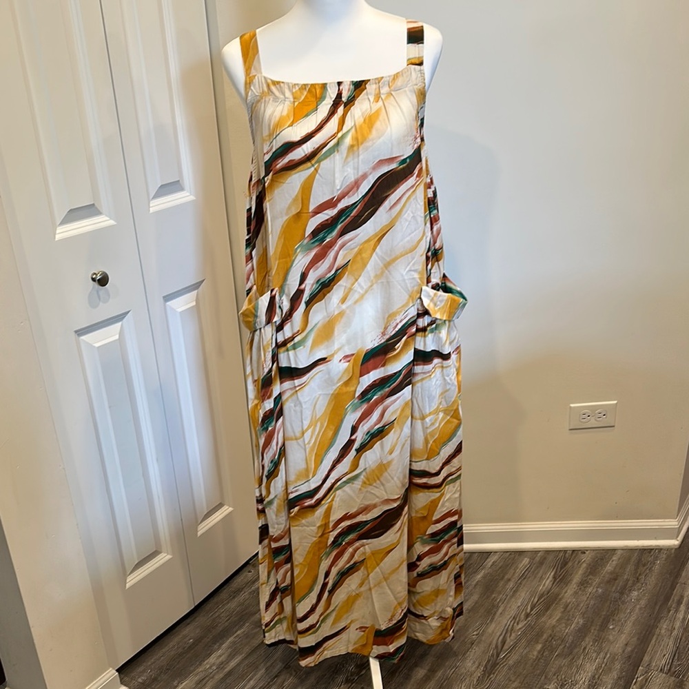 Amazon Woman’s Abstract Maxi Dress
